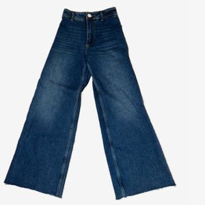 Dark blue Zara high waisted jeans